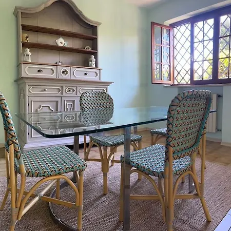 In Versilia Марина-ди-Пьетрасанта